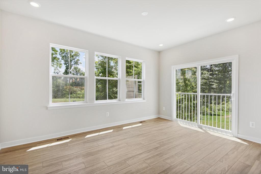 2530 NORTHUMBERLAND DRIVE MACARTHUR LOT 2288
