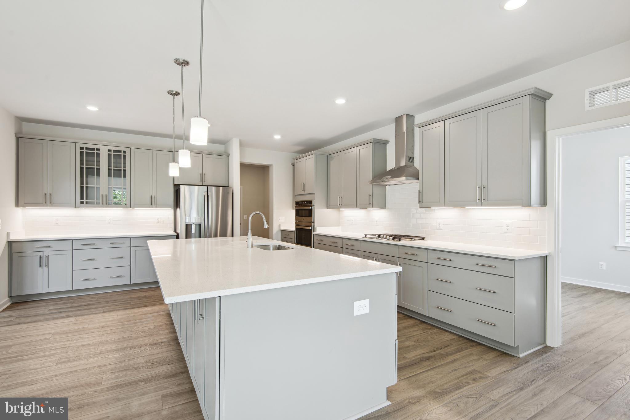 2530 NORTHUMBERLAND DRIVE MACARTHUR LOT 2288