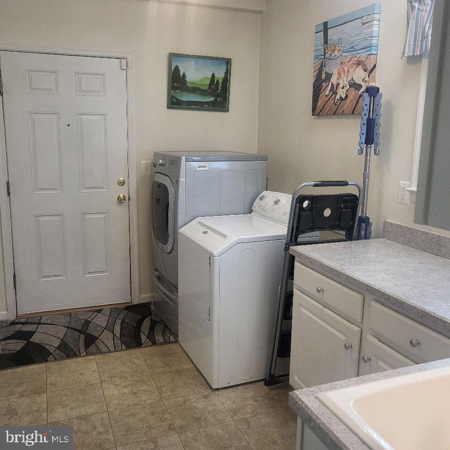 7408 RYAN COURT