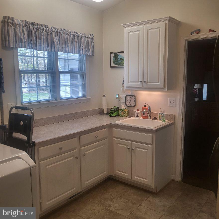 7408 RYAN COURT
