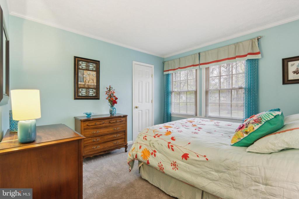 7408 RYAN COURT
