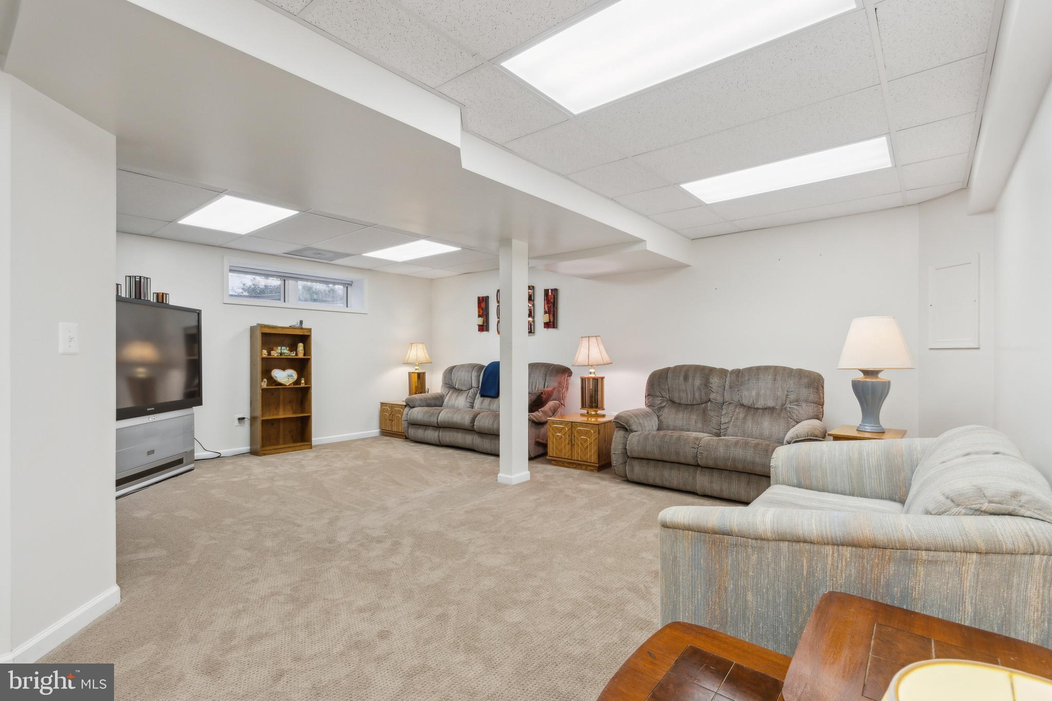 7408 RYAN COURT