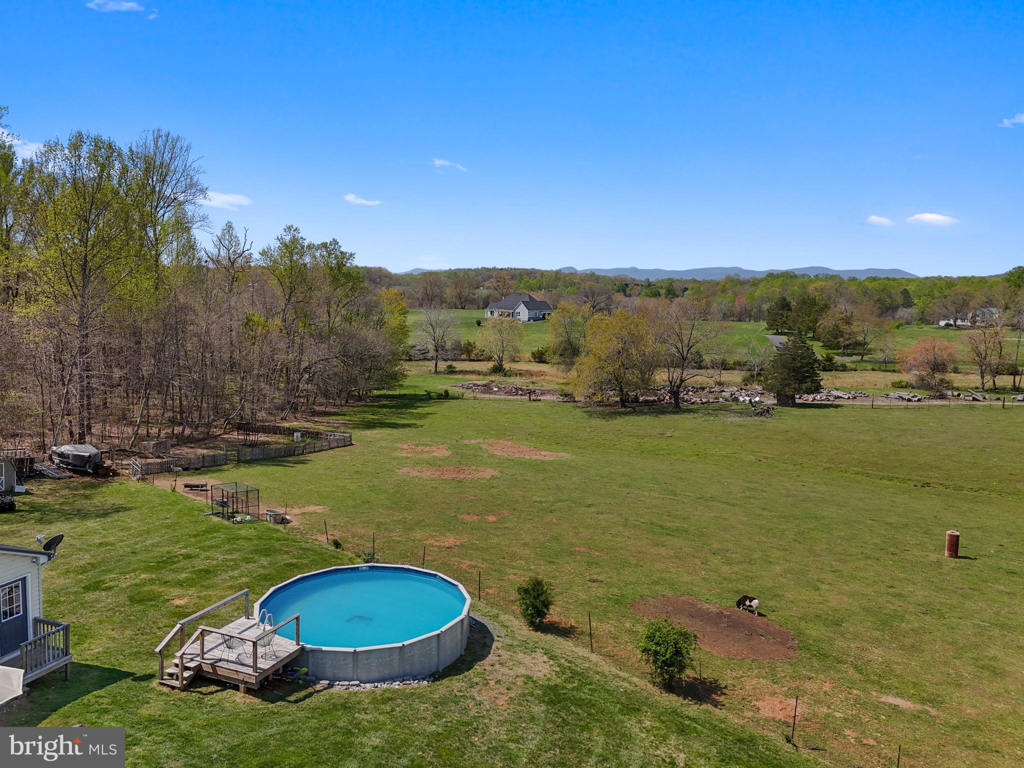 4016 INDIAN RUN ROAD
