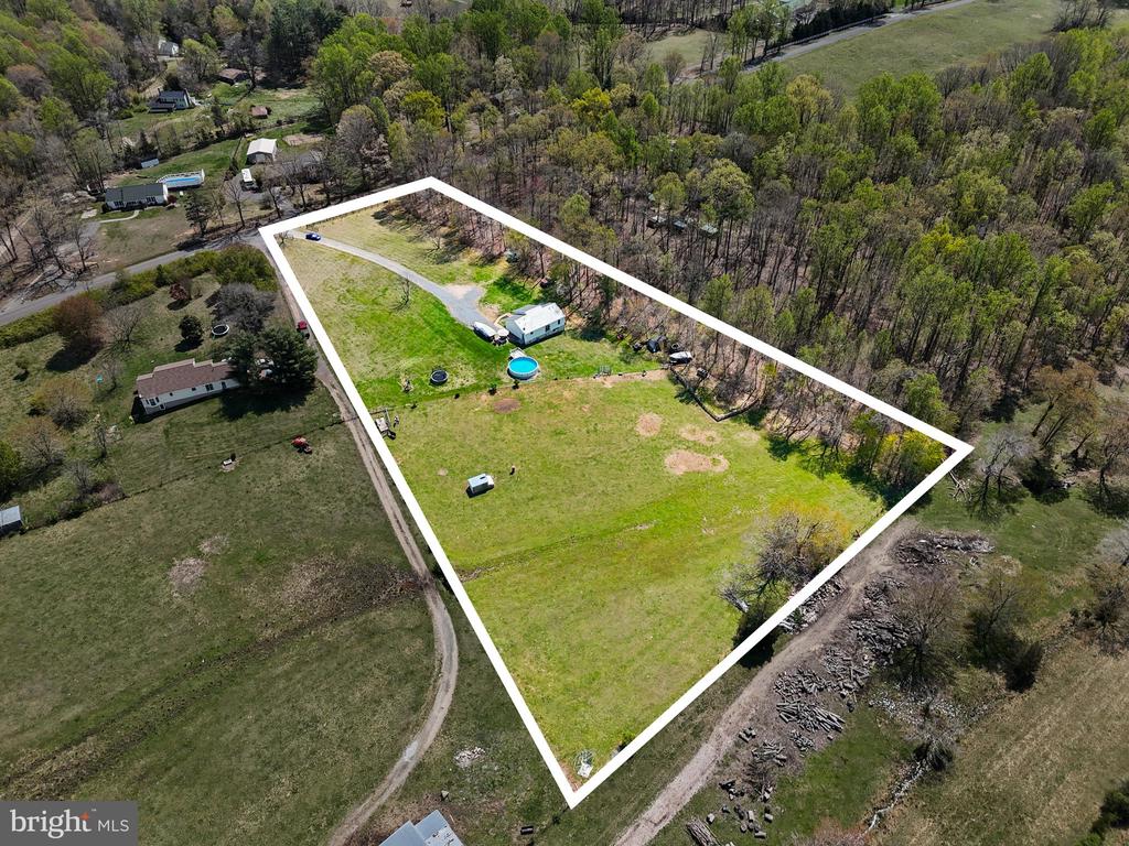 4016 INDIAN RUN ROAD