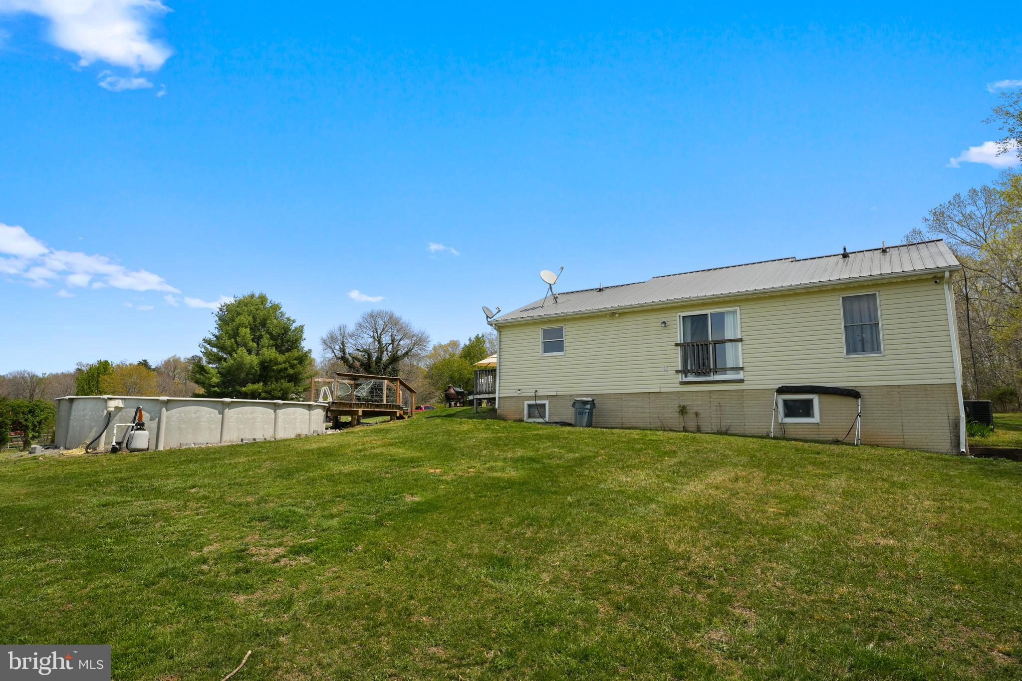 4016 INDIAN RUN ROAD