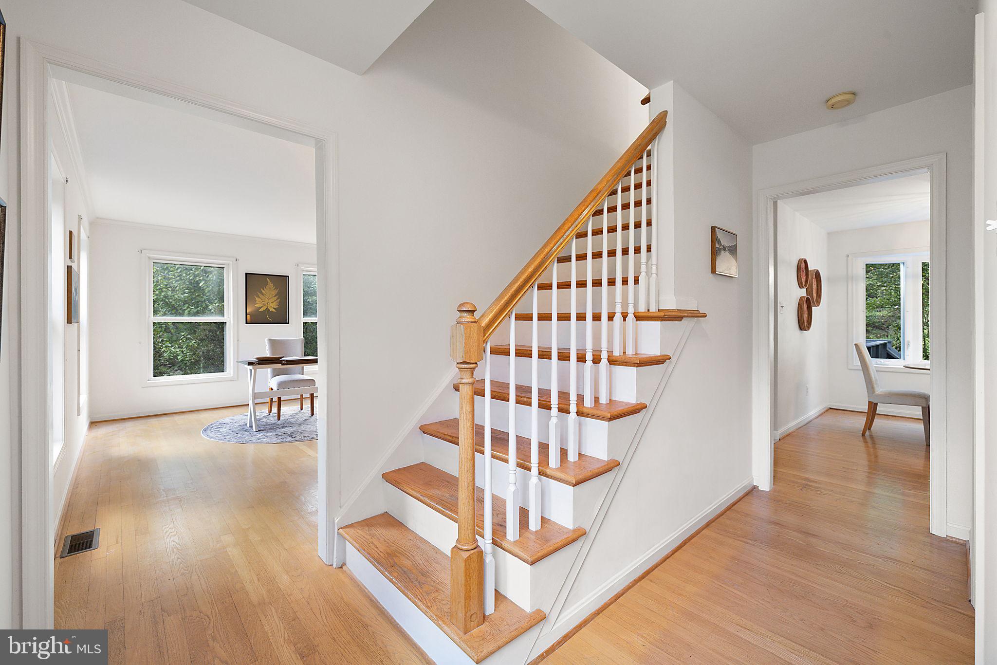 1372 FREEMAN DRIVE