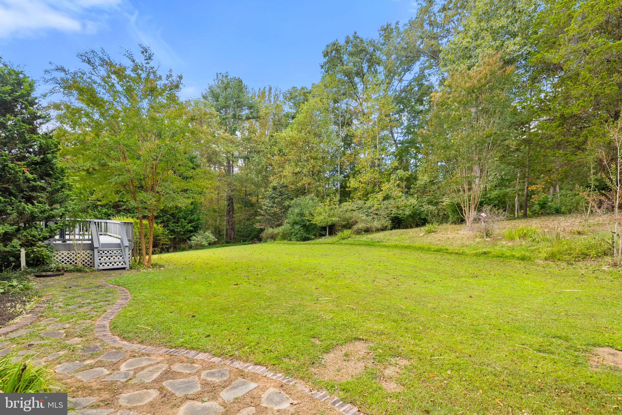 1372 FREEMAN DRIVE