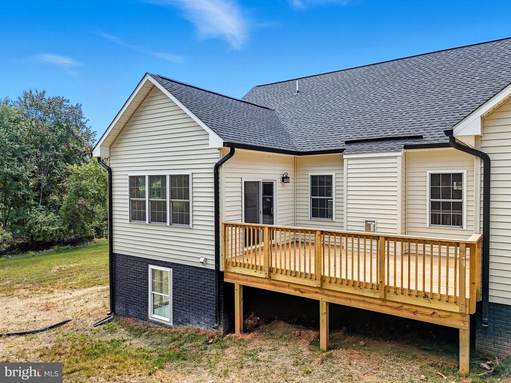 10446 CHERRY HILL RD.