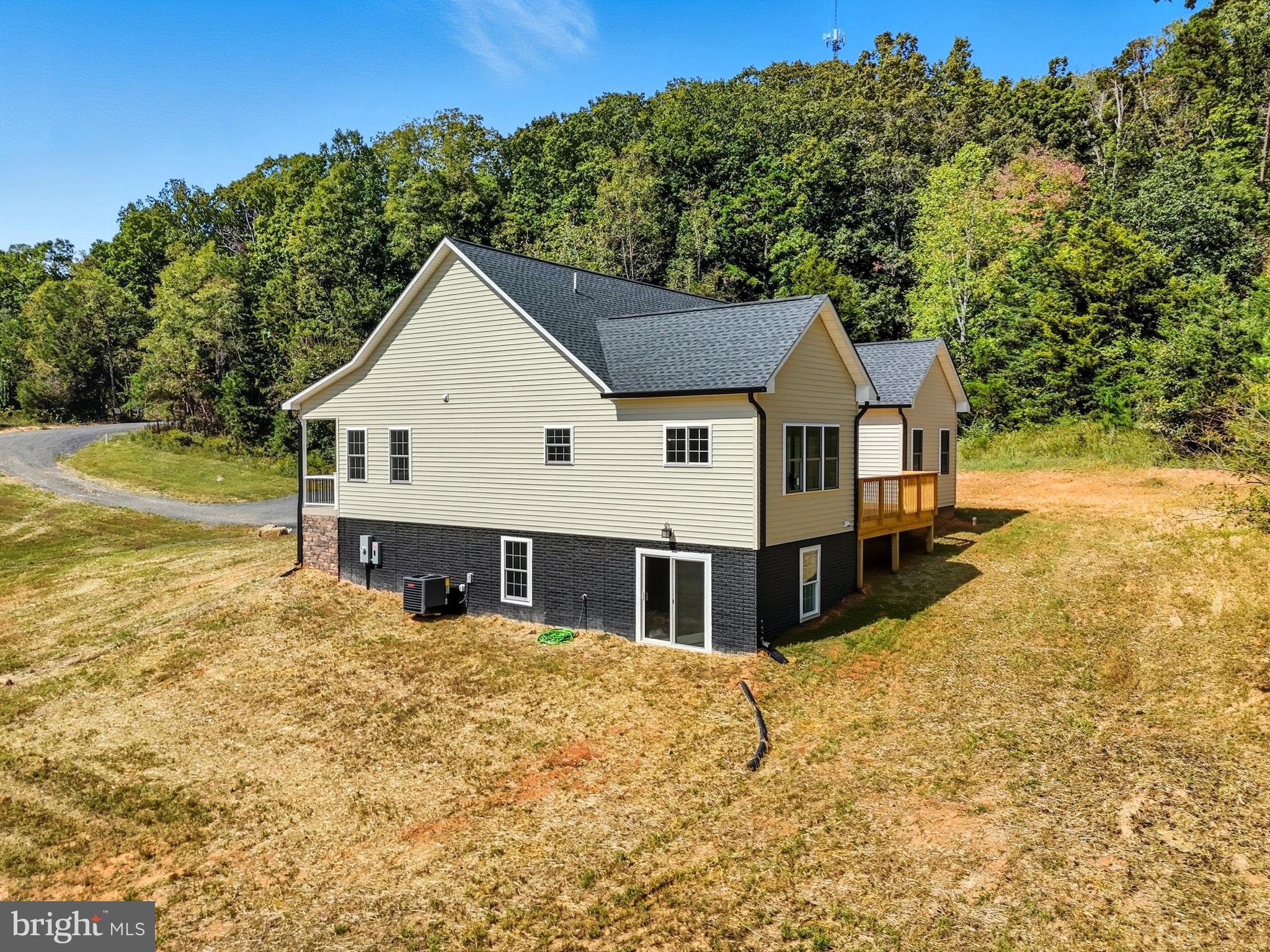 10446 CHERRY HILL RD.