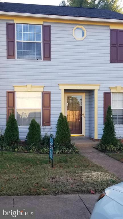 528 CROMWELL COURT