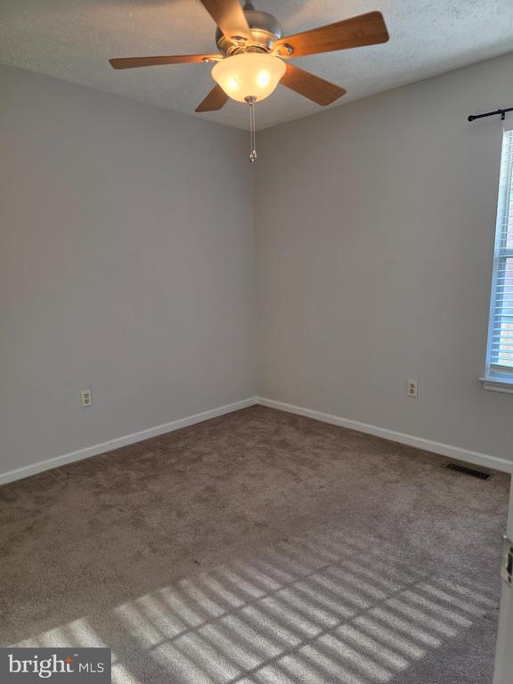 528 CROMWELL COURT