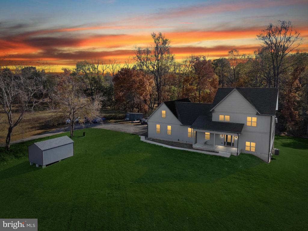 9140 VISTAVIEW LANE