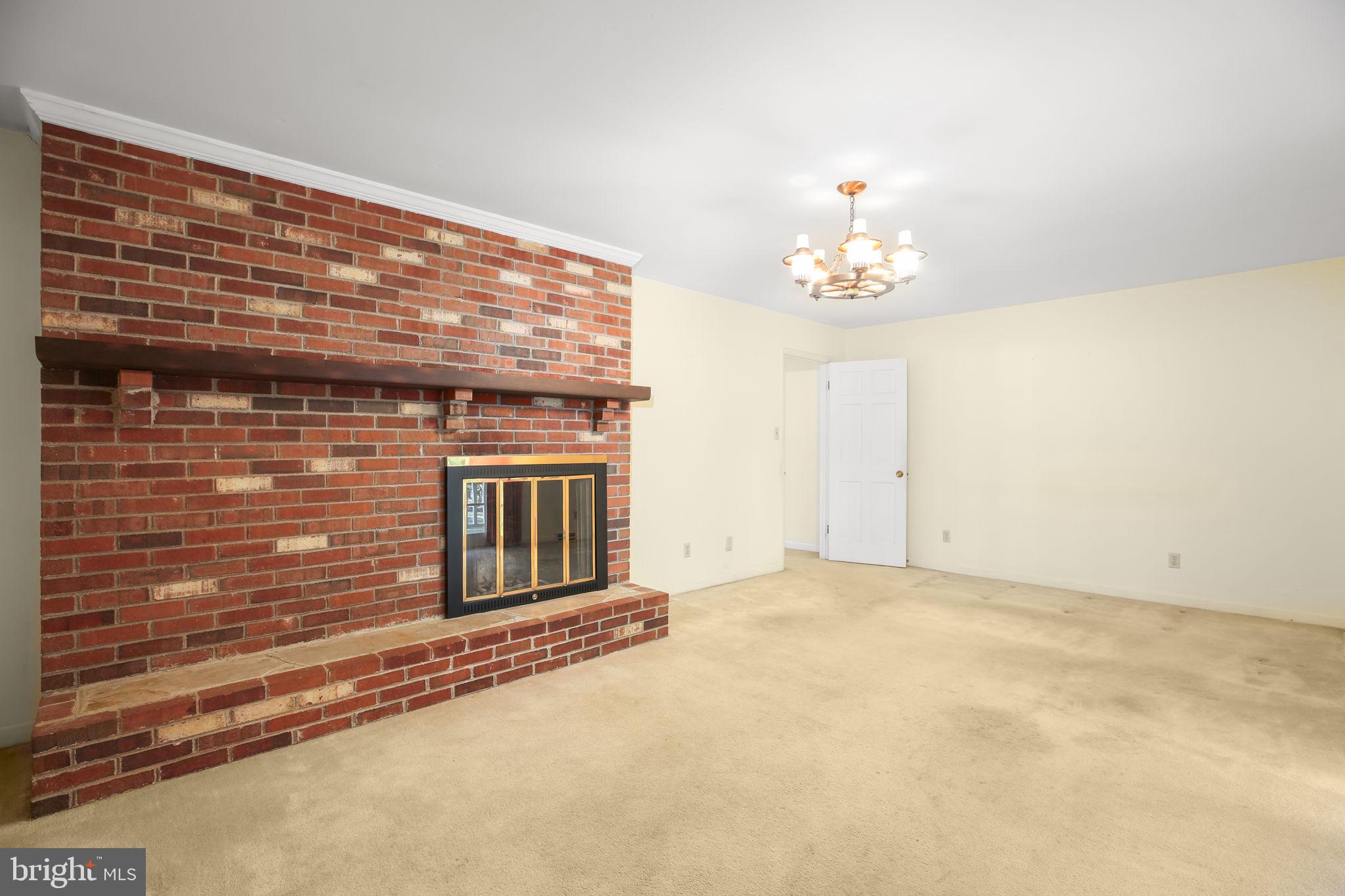 13880 RIDGELEA AVENUE