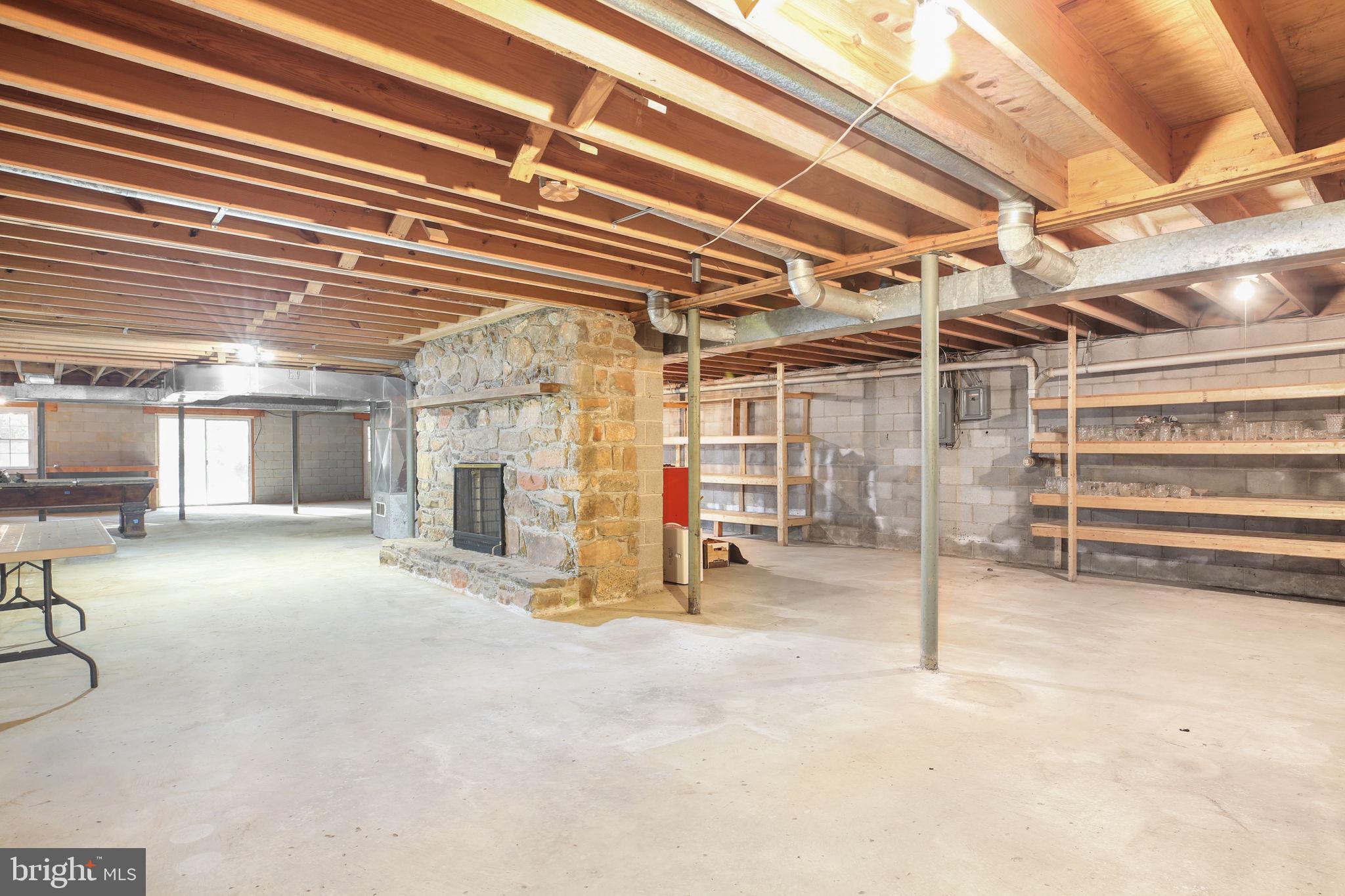 13880 RIDGELEA AVENUE