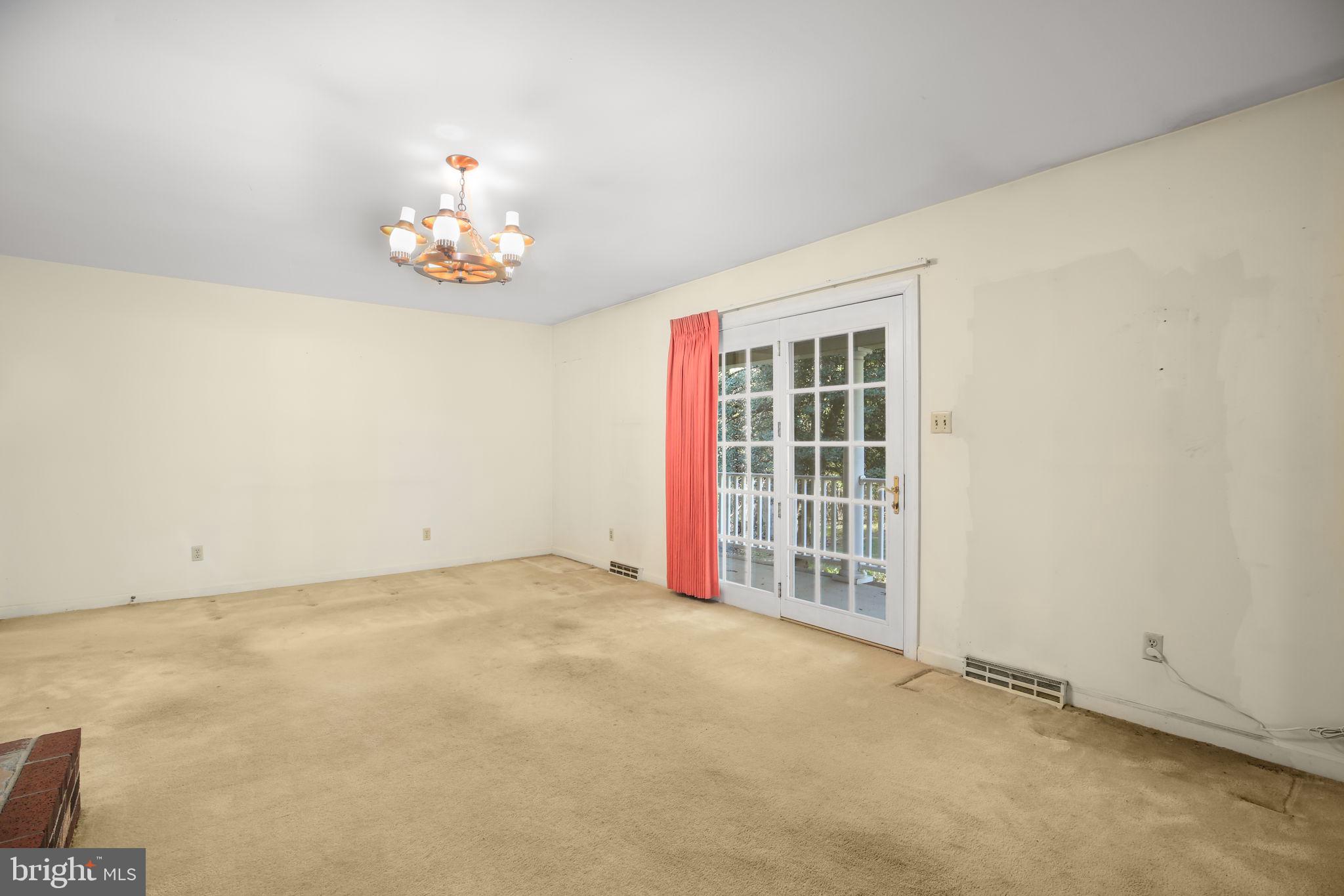 13880 RIDGELEA AVENUE