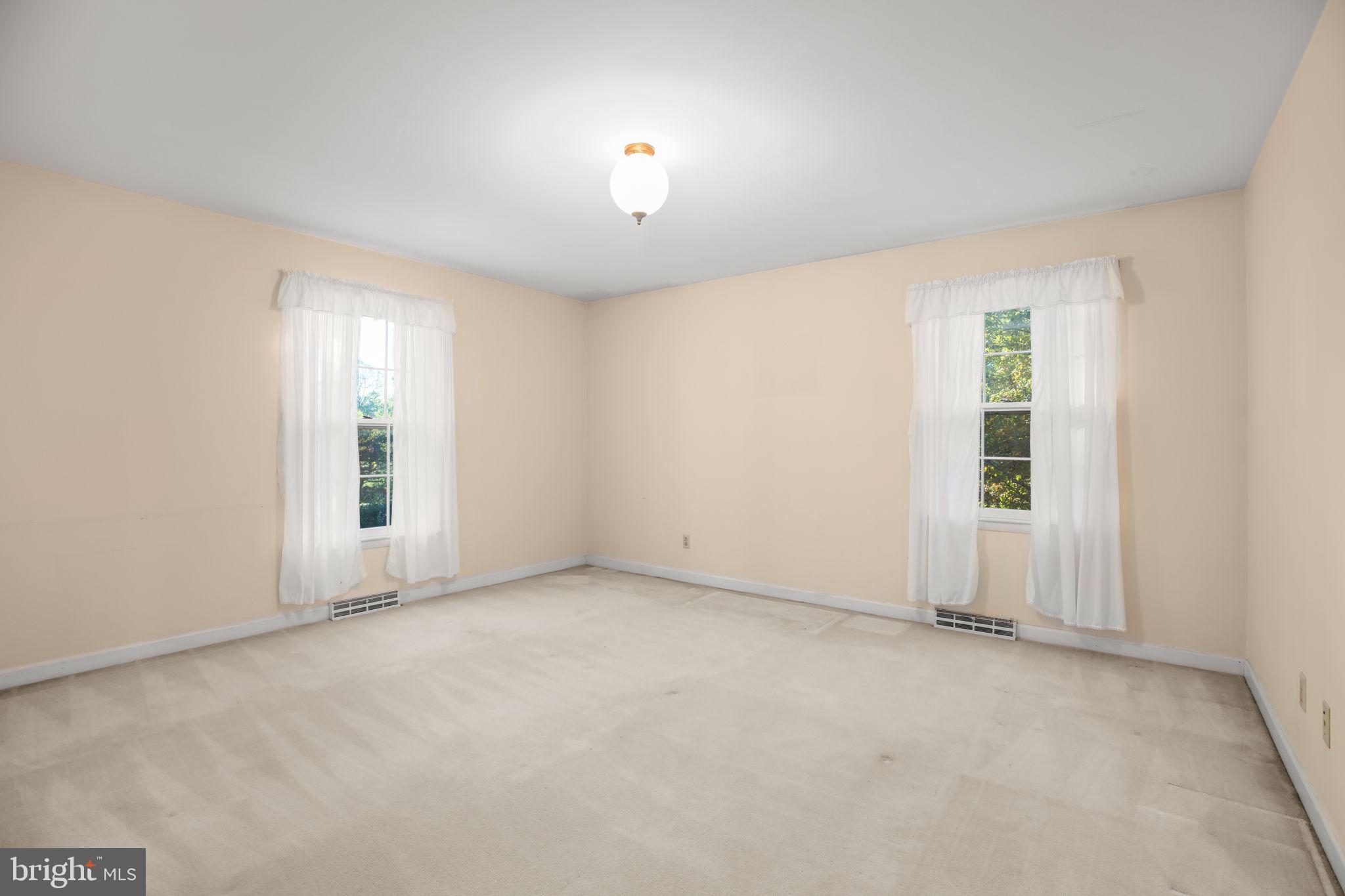 13880 RIDGELEA AVENUE