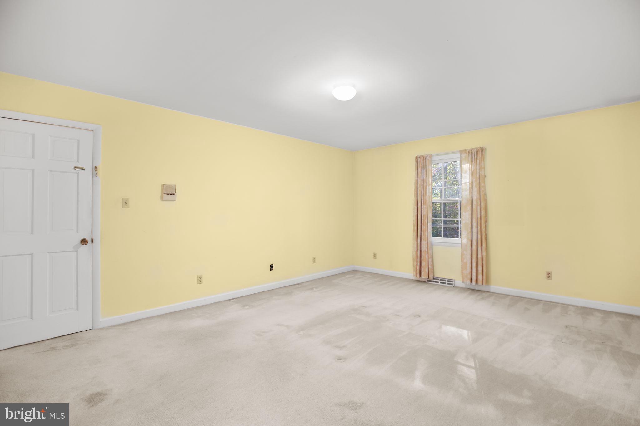 13880 RIDGELEA AVENUE