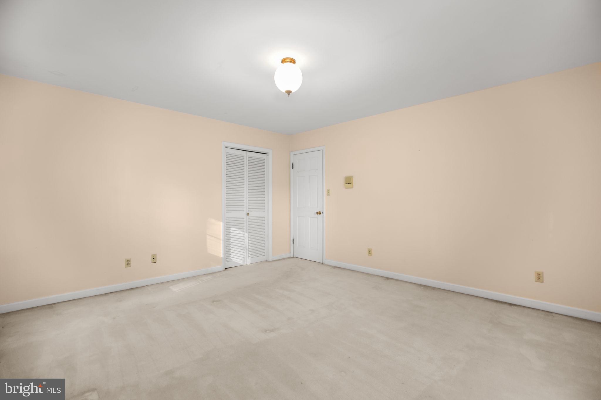 13880 RIDGELEA AVENUE