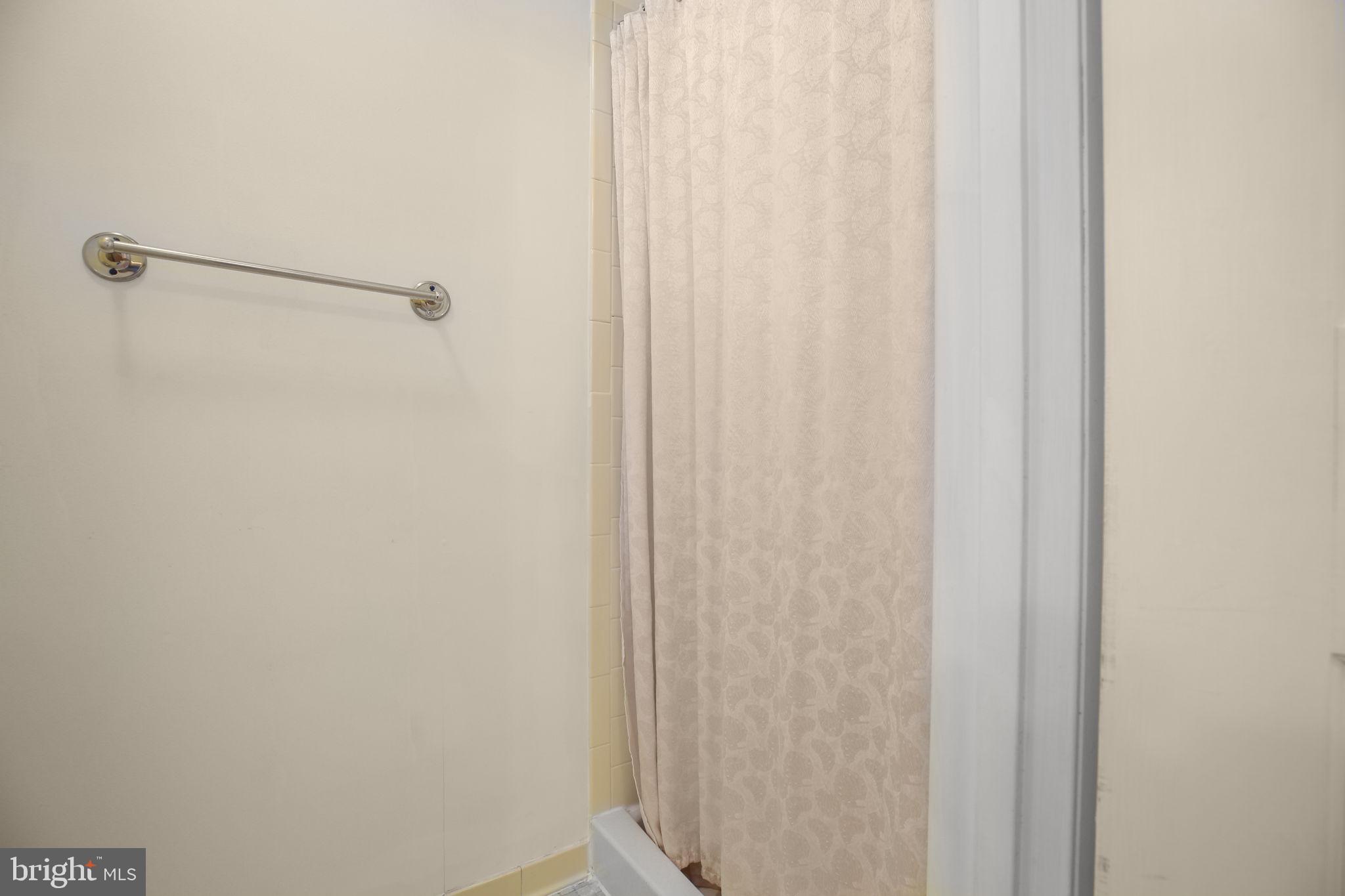 13880 RIDGELEA AVENUE