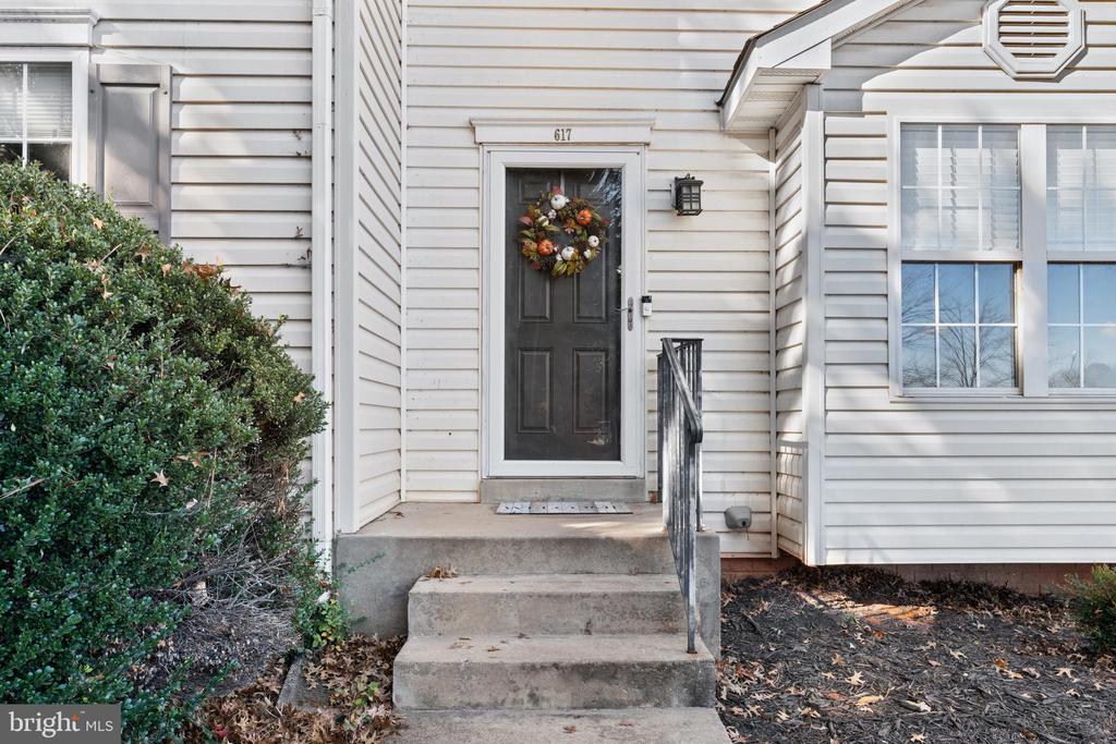 617 MEADOWBROOK