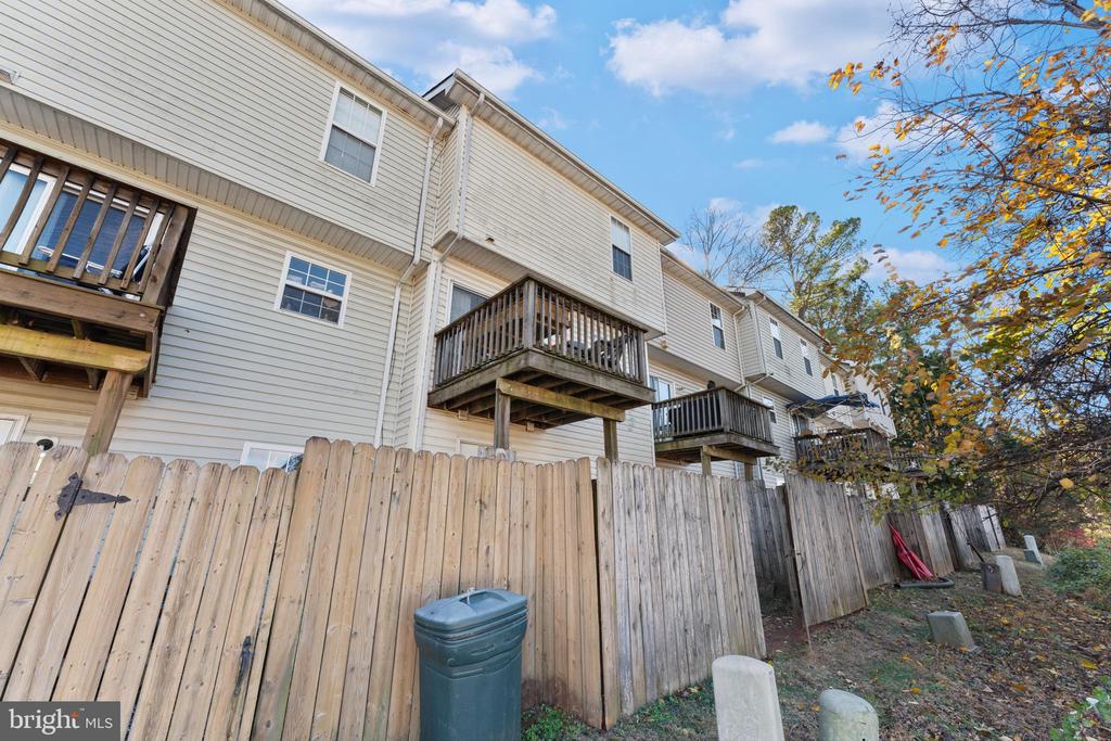 617 MEADOWBROOK