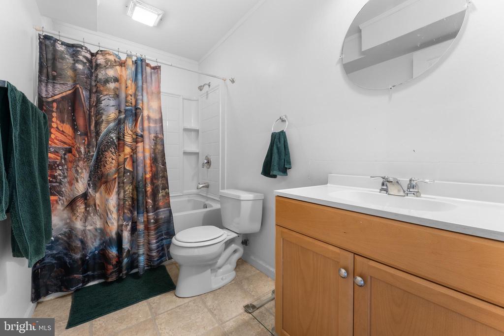 617 MEADOWBROOK