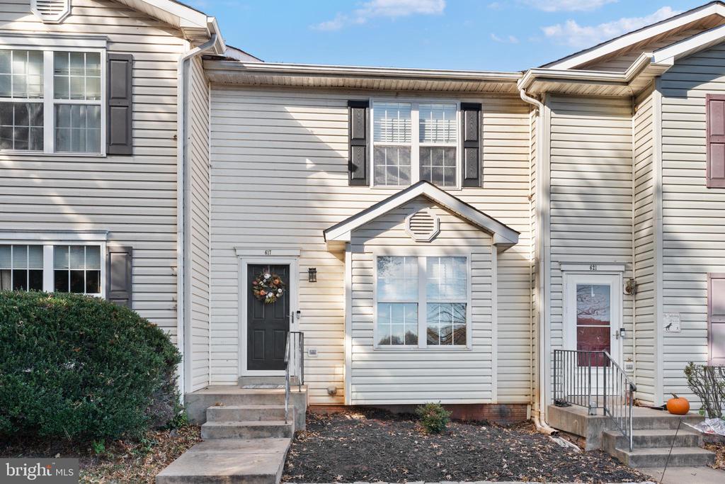 617 MEADOWBROOK
