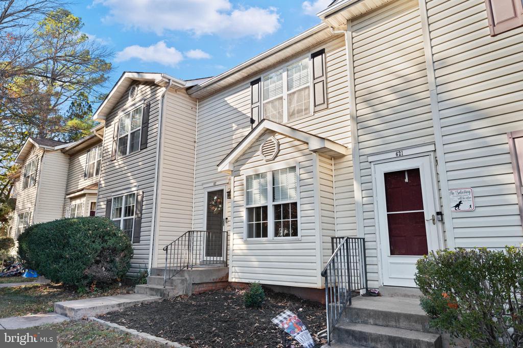 617 MEADOWBROOK