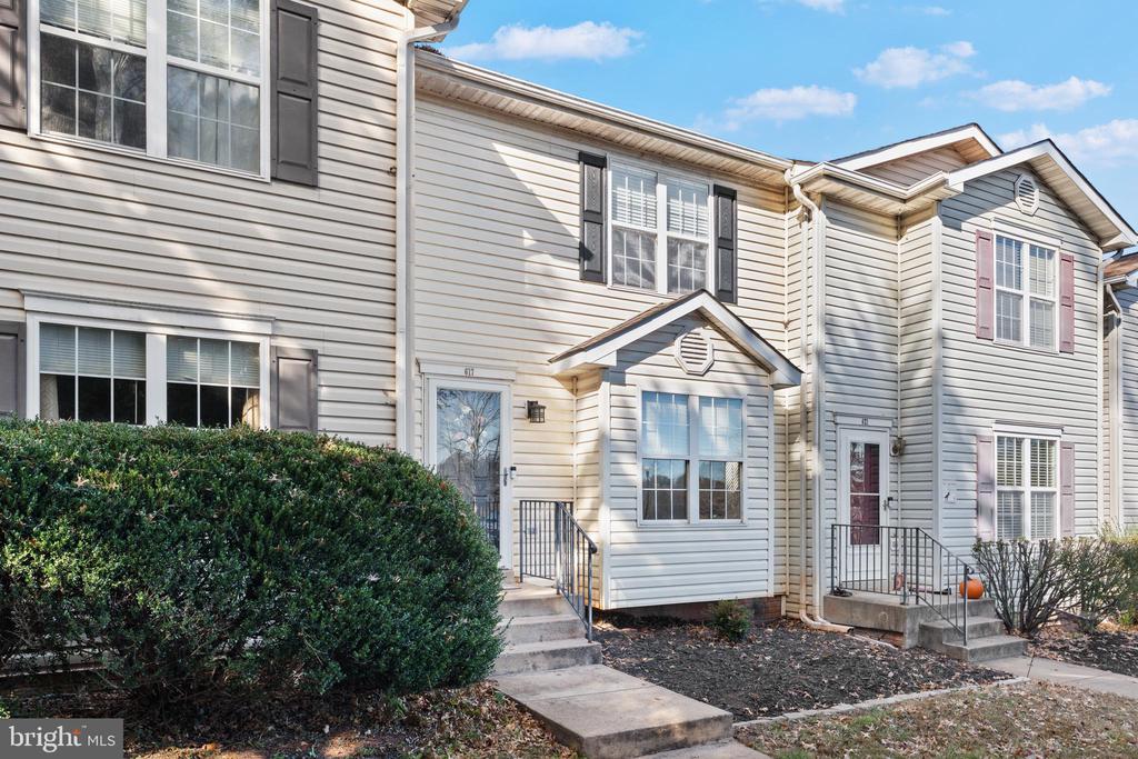 617 MEADOWBROOK