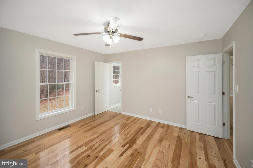 16008 BRUCES LANE