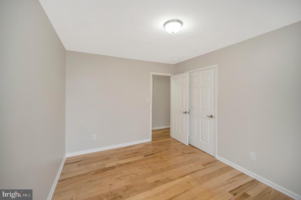 16008 BRUCES LANE