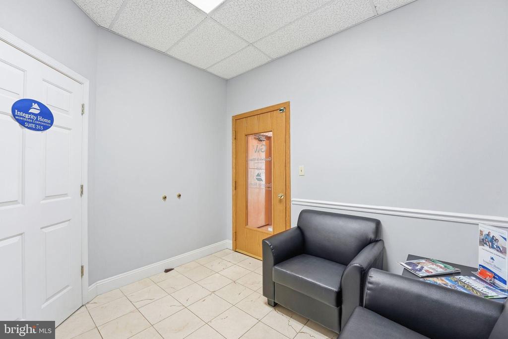 700 SOUTHRIDGE PARKWAY