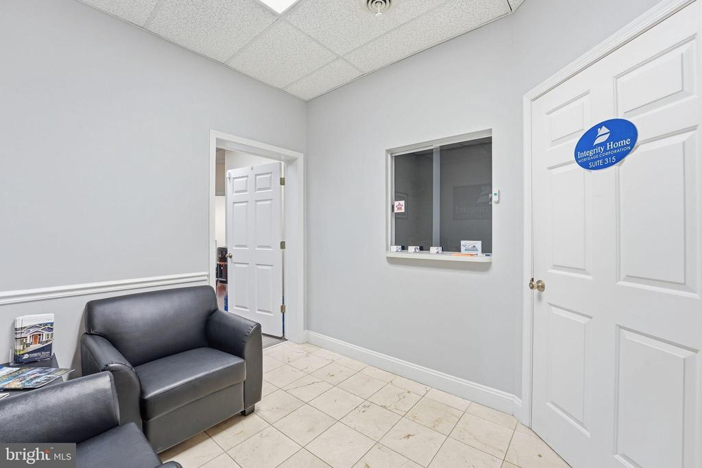 700 SOUTHRIDGE PARKWAY