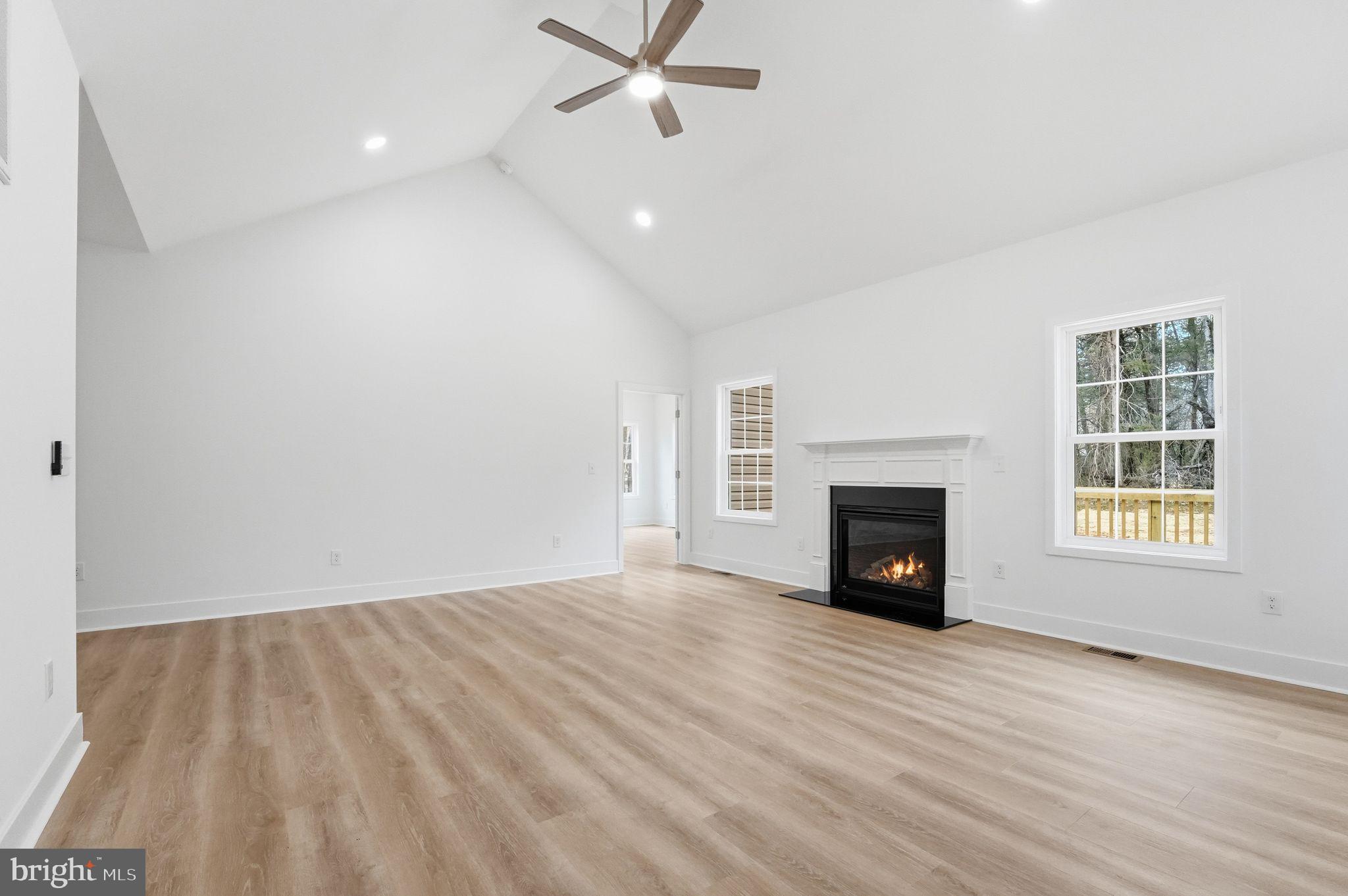 14284 YATES CROSSING