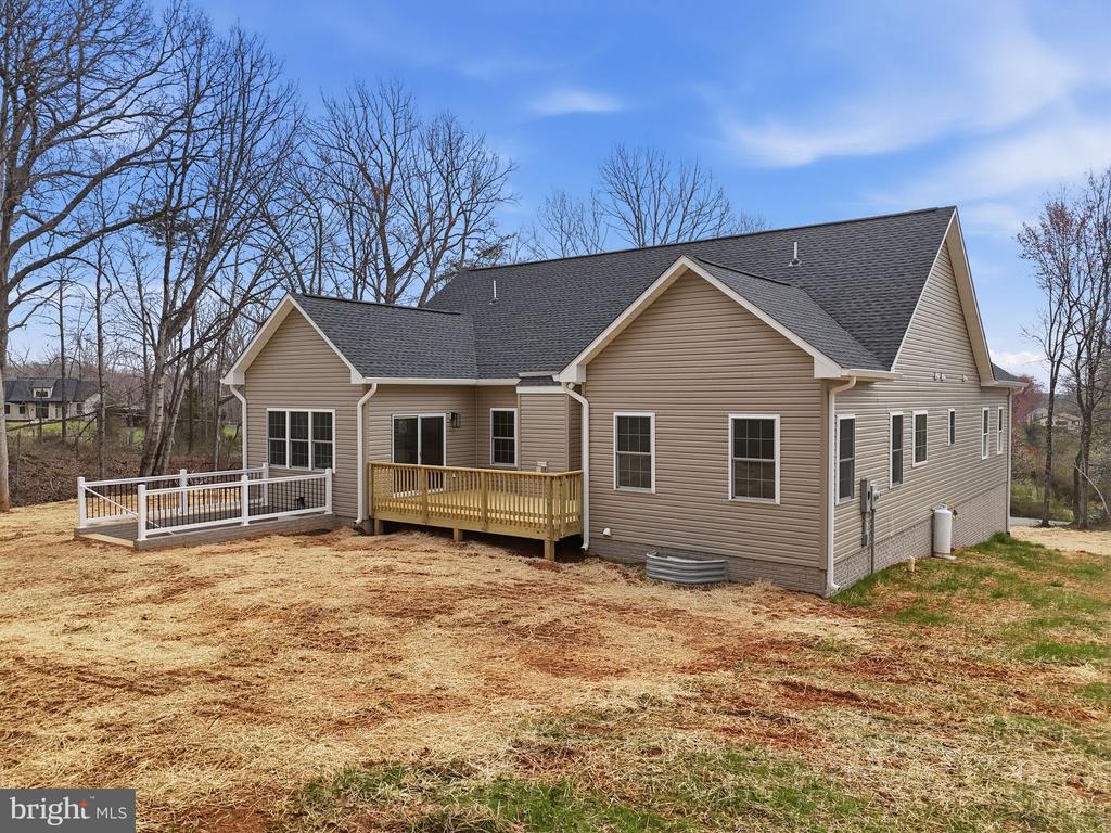 14284 YATES CROSSING