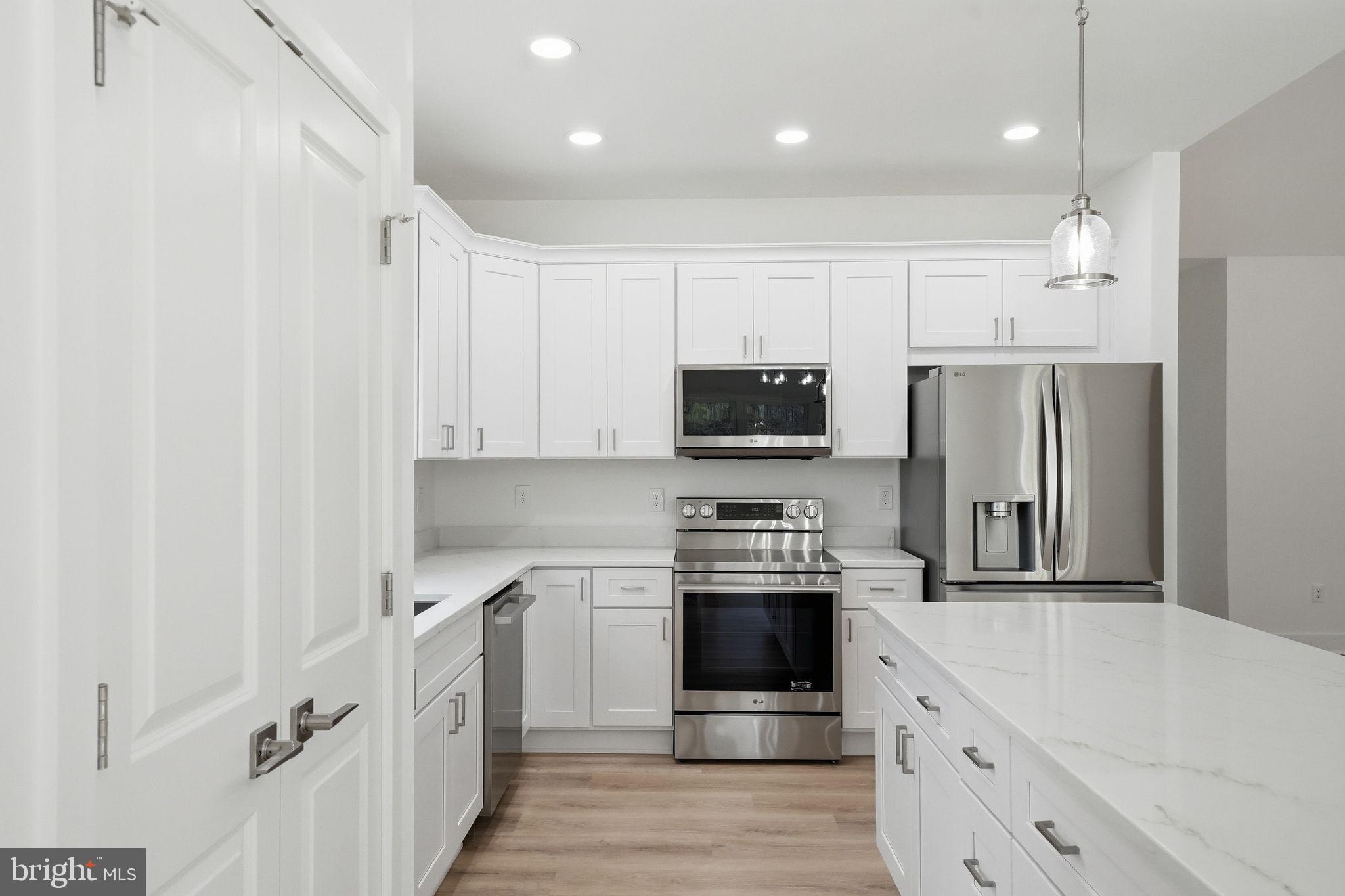 14284 YATES CROSSING