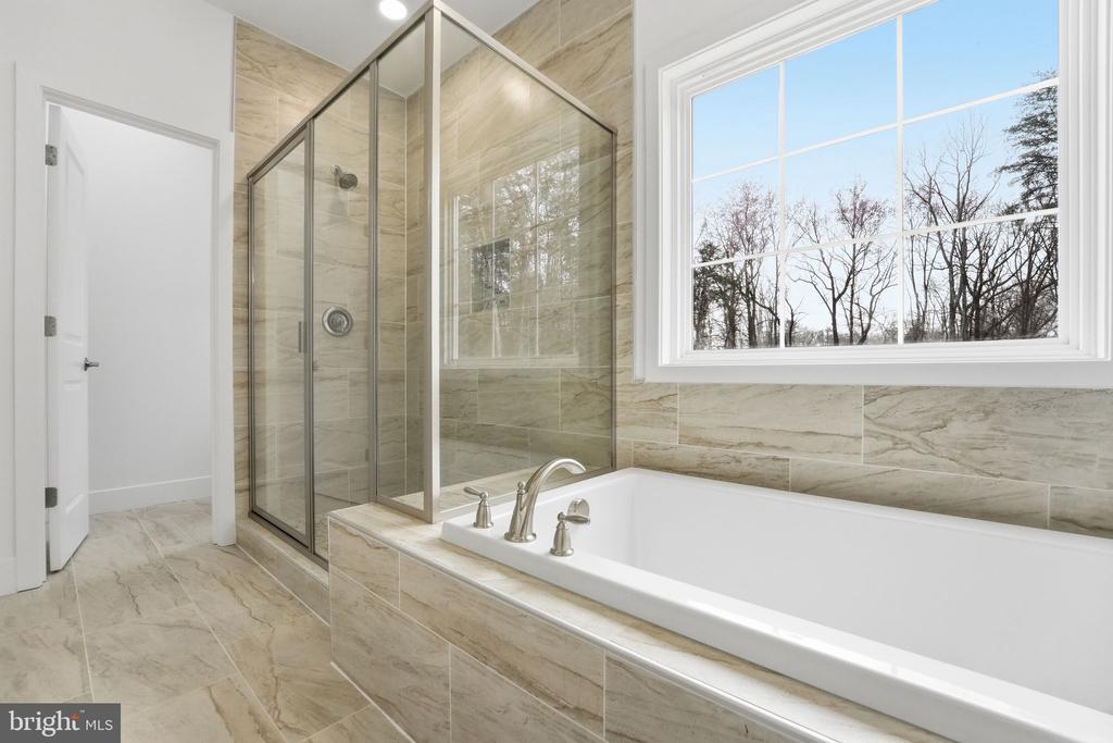 14284 YATES CROSSING