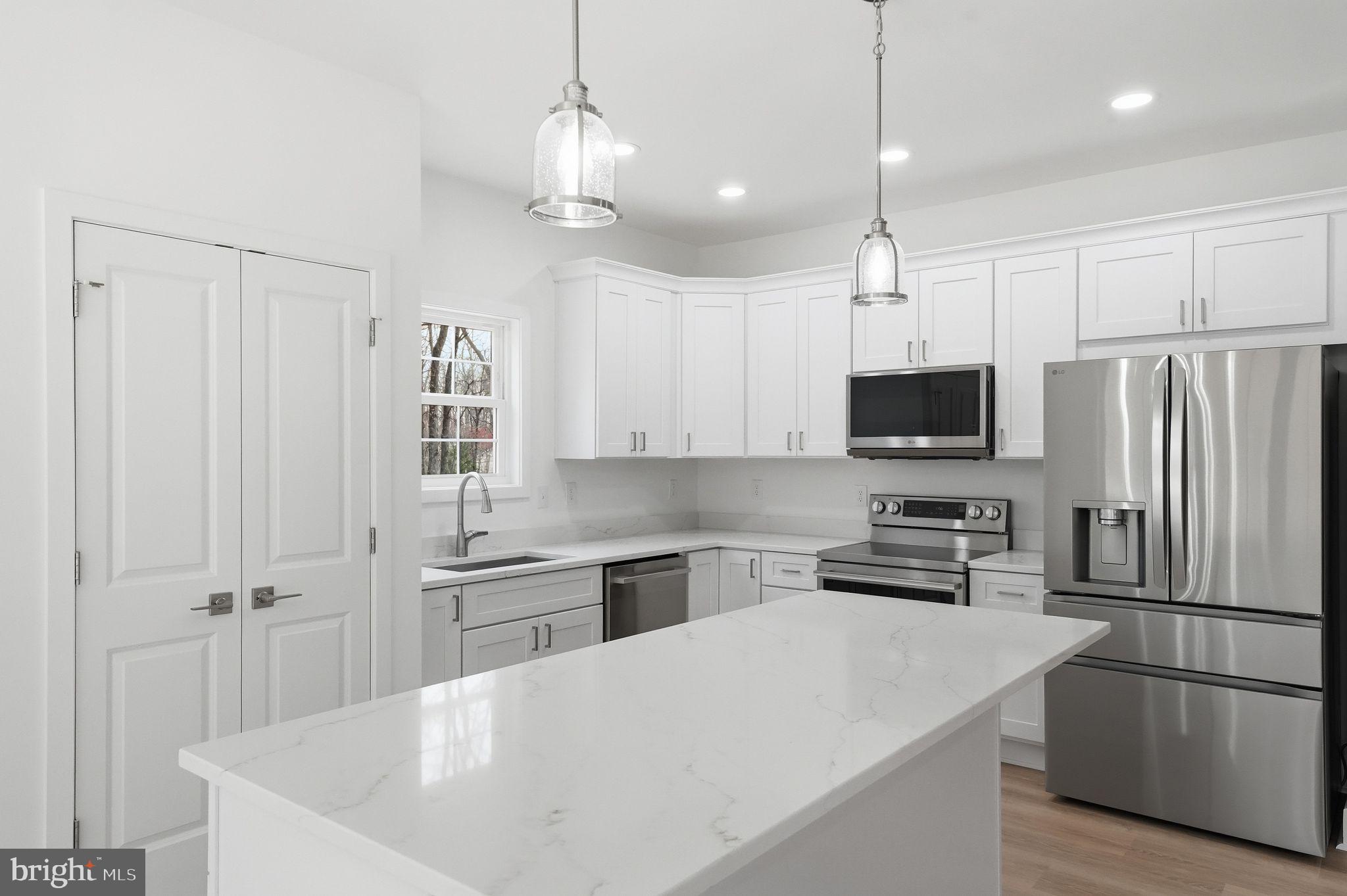 14284 YATES CROSSING