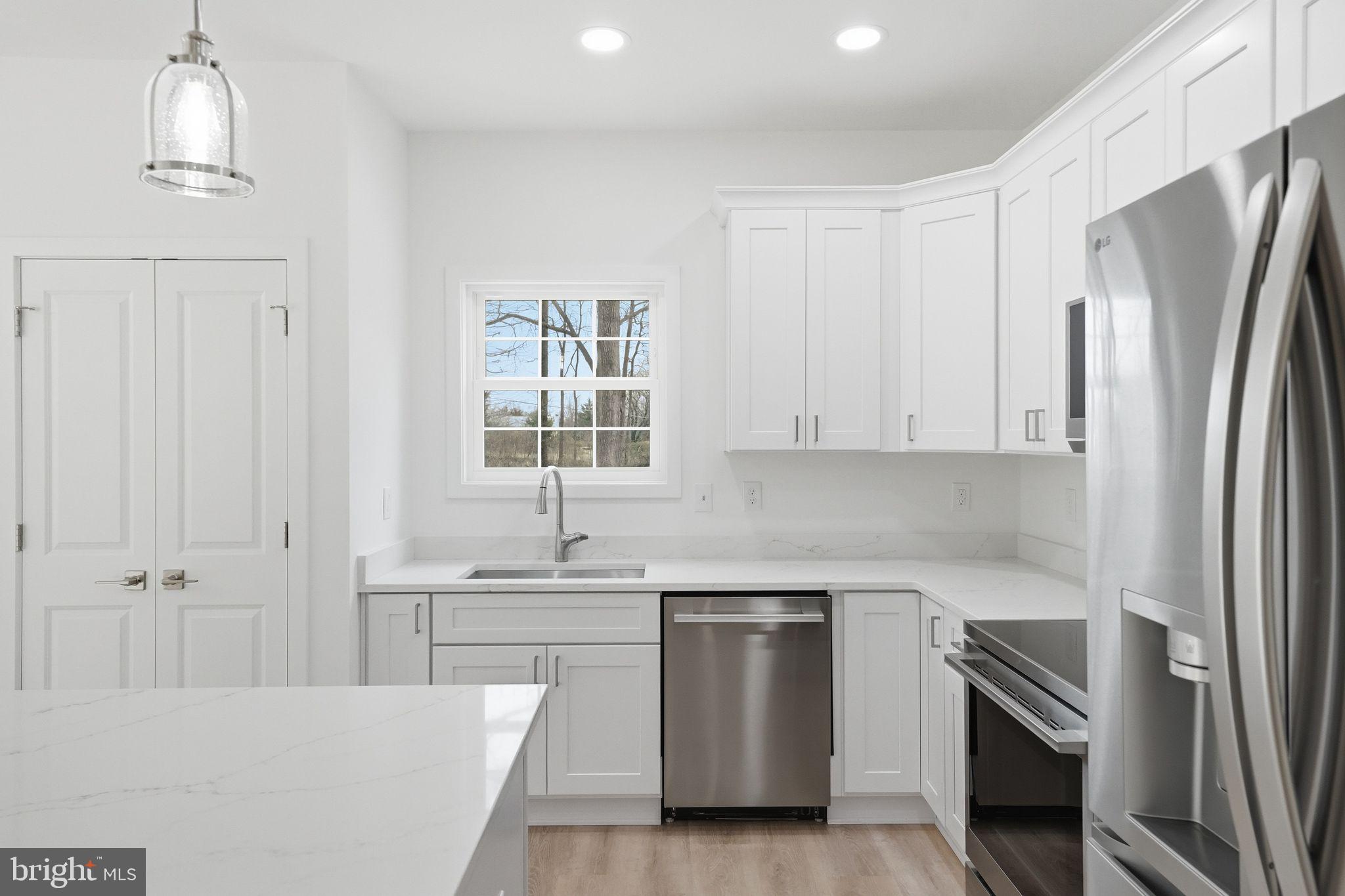 14284 YATES CROSSING