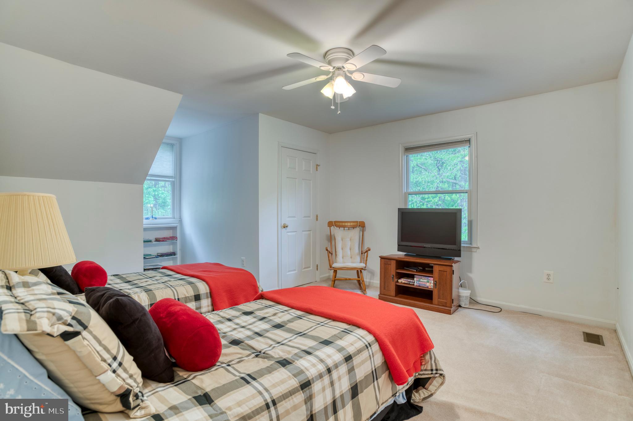 2356 WILDWOOD CIRCLE