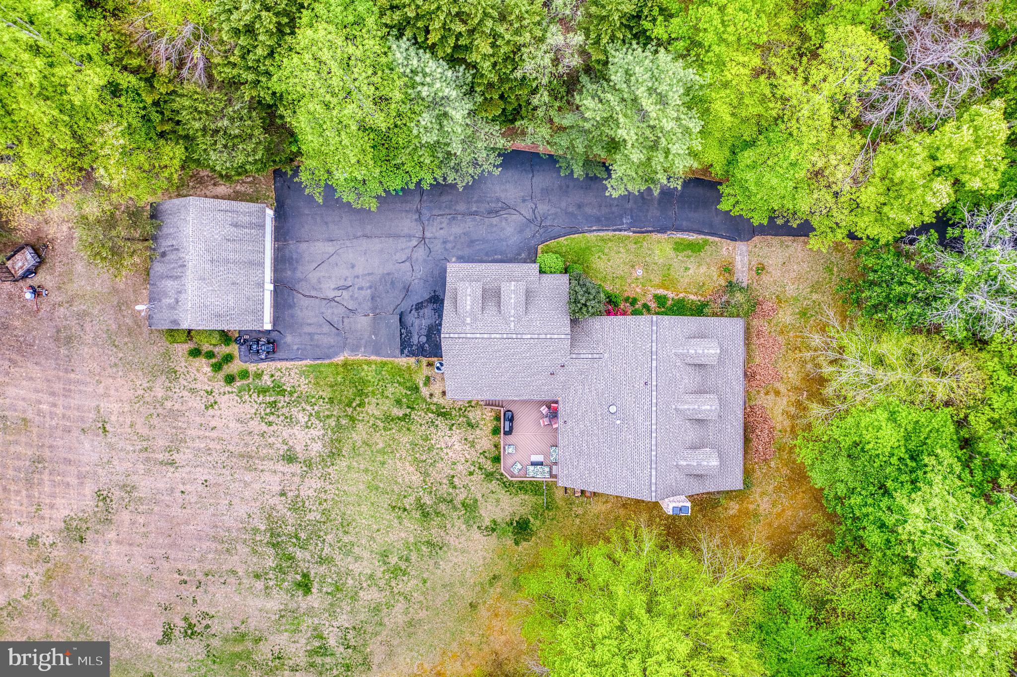 2356 WILDWOOD CIRCLE