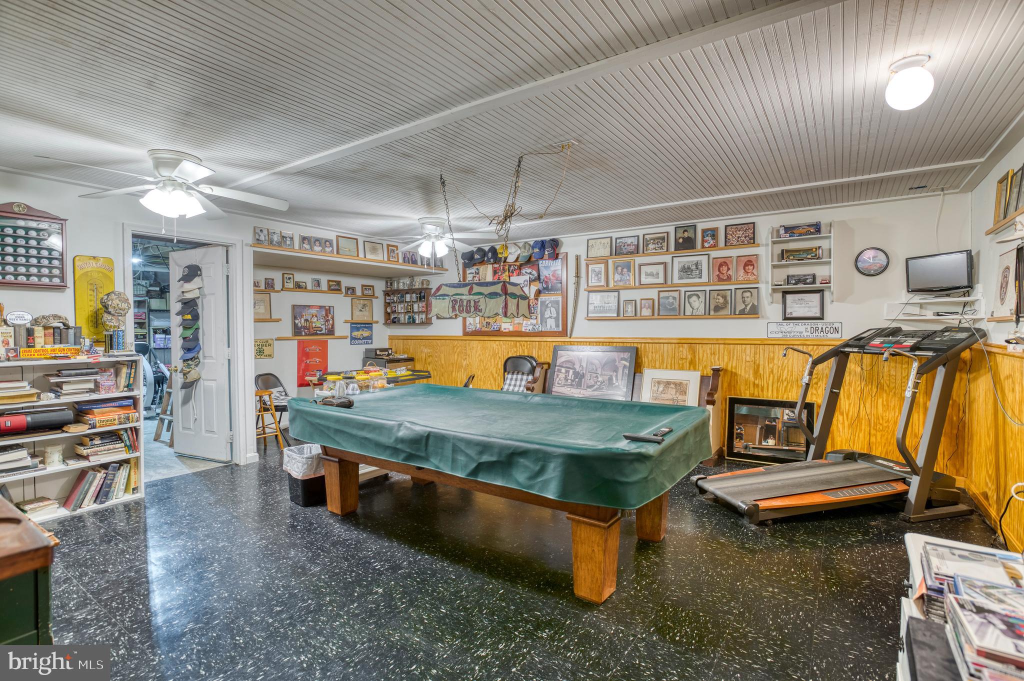 2356 WILDWOOD CIRCLE