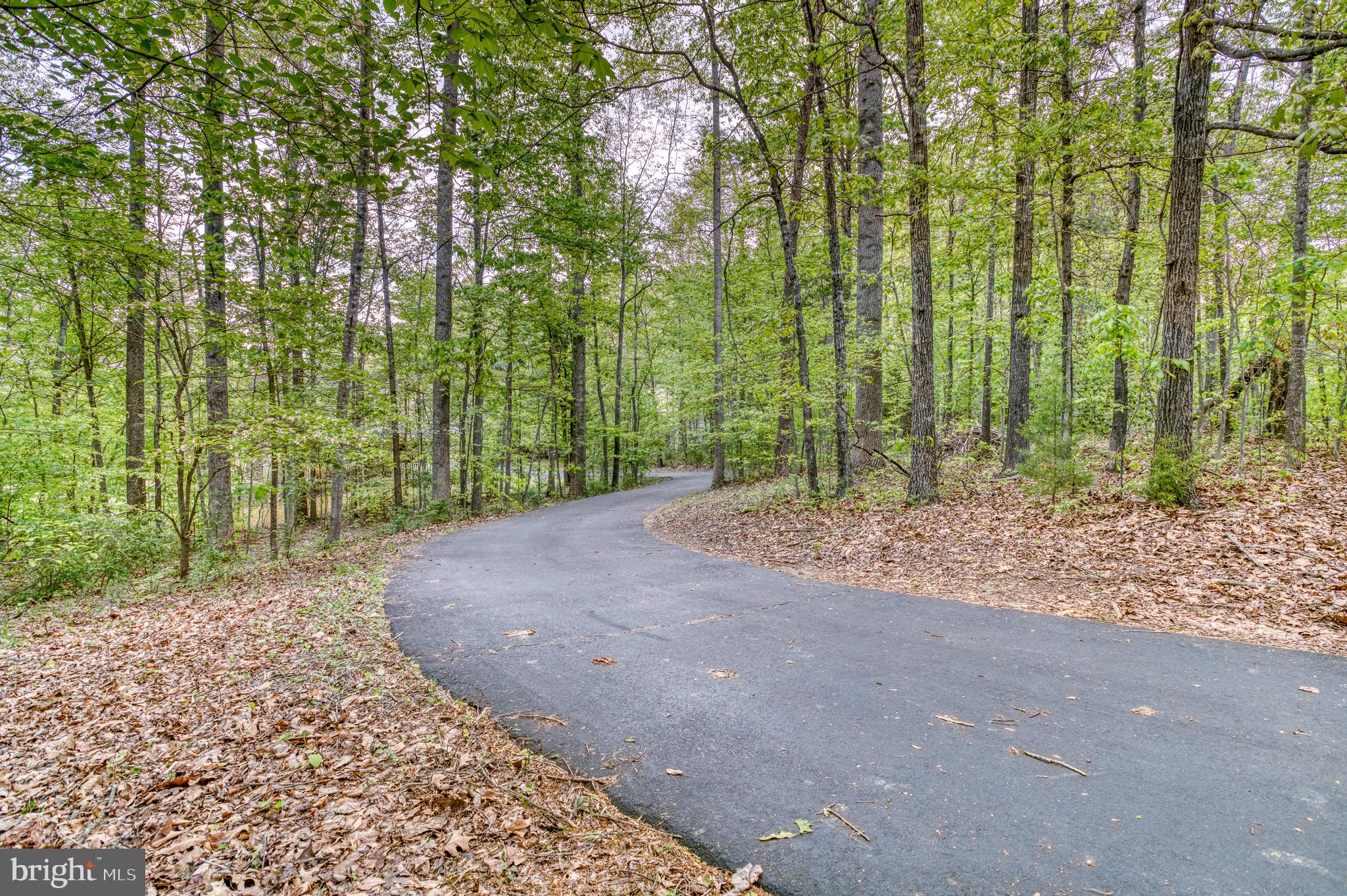 2356 WILDWOOD CIRCLE