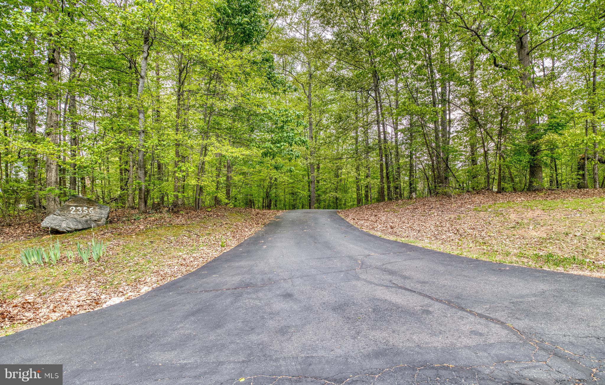 2356 WILDWOOD CIRCLE