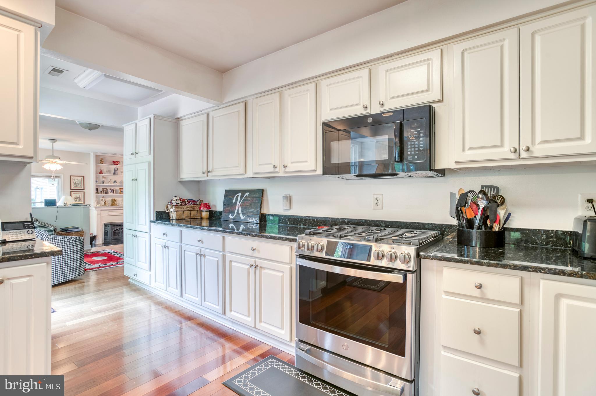 2356 WILDWOOD CIRCLE