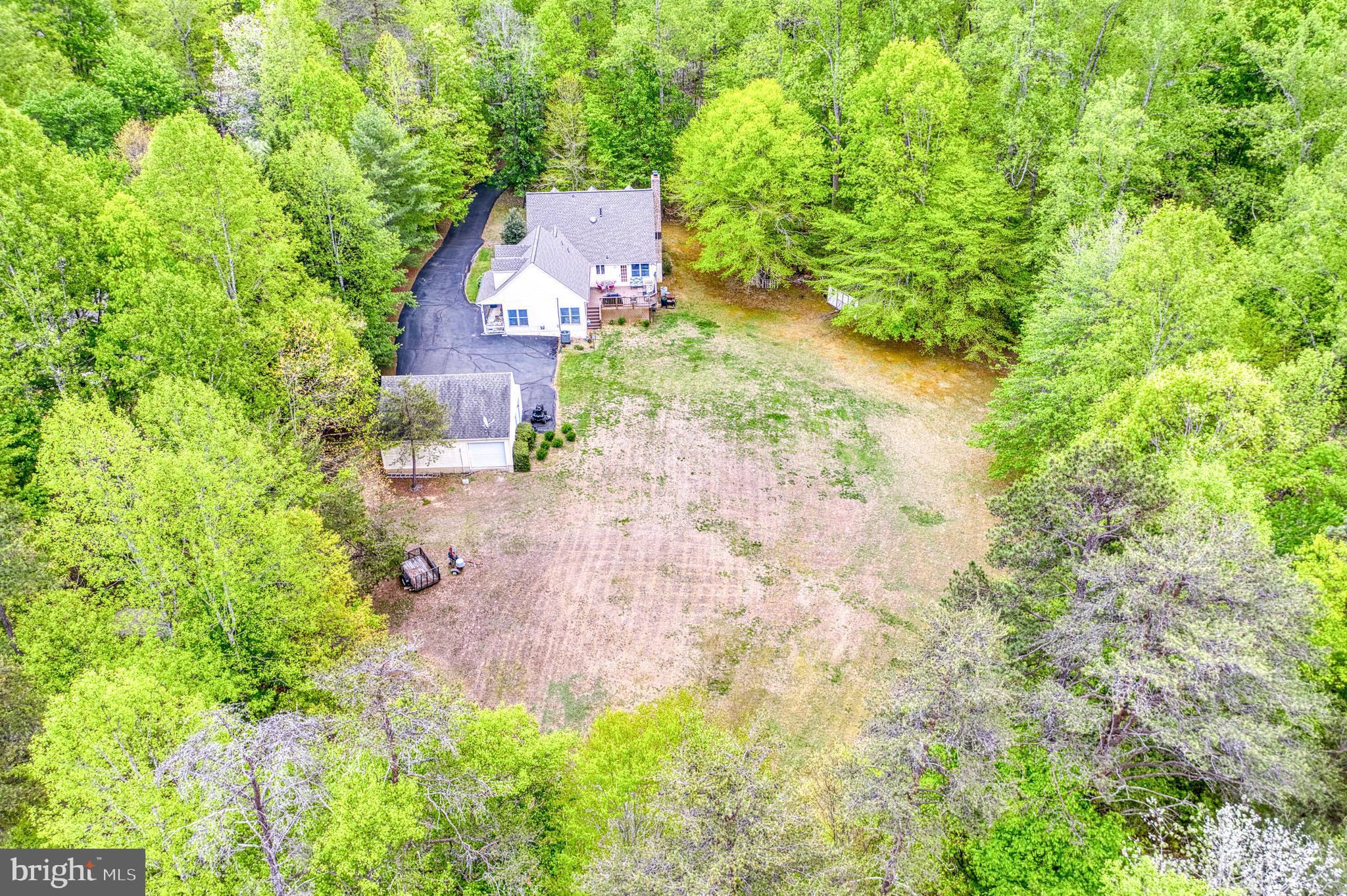 2356 WILDWOOD CIRCLE