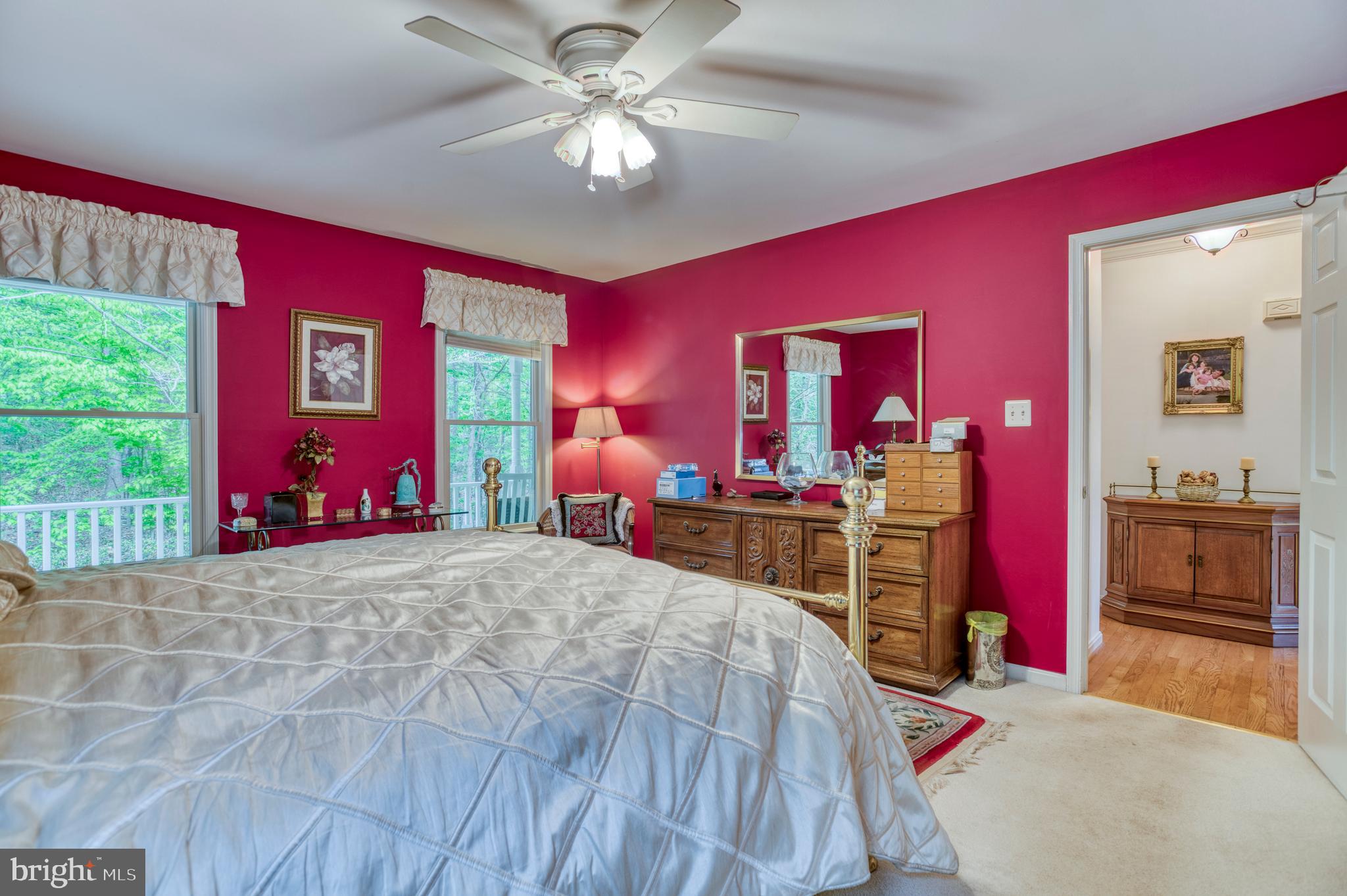 2356 WILDWOOD CIRCLE