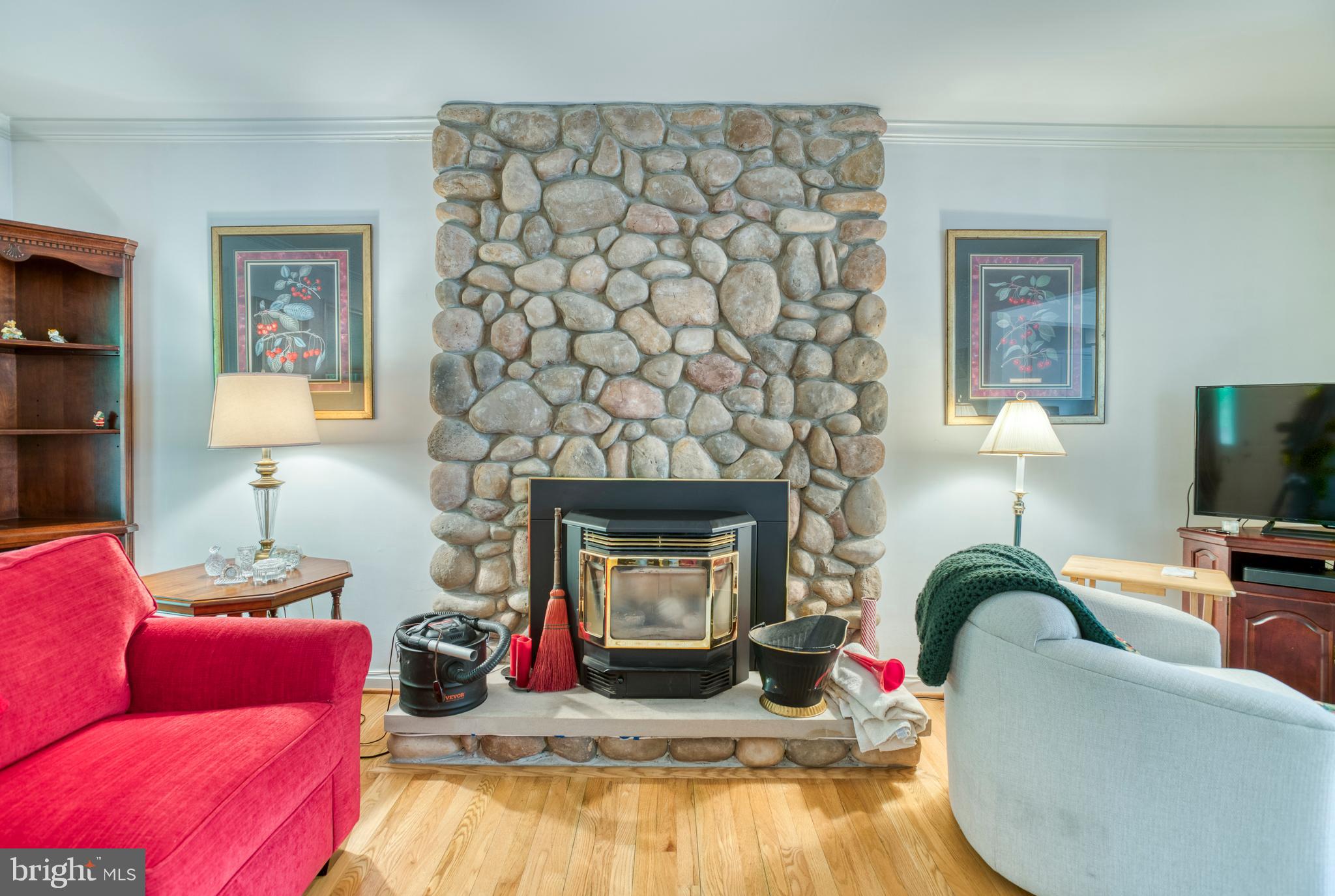 2356 WILDWOOD CIRCLE