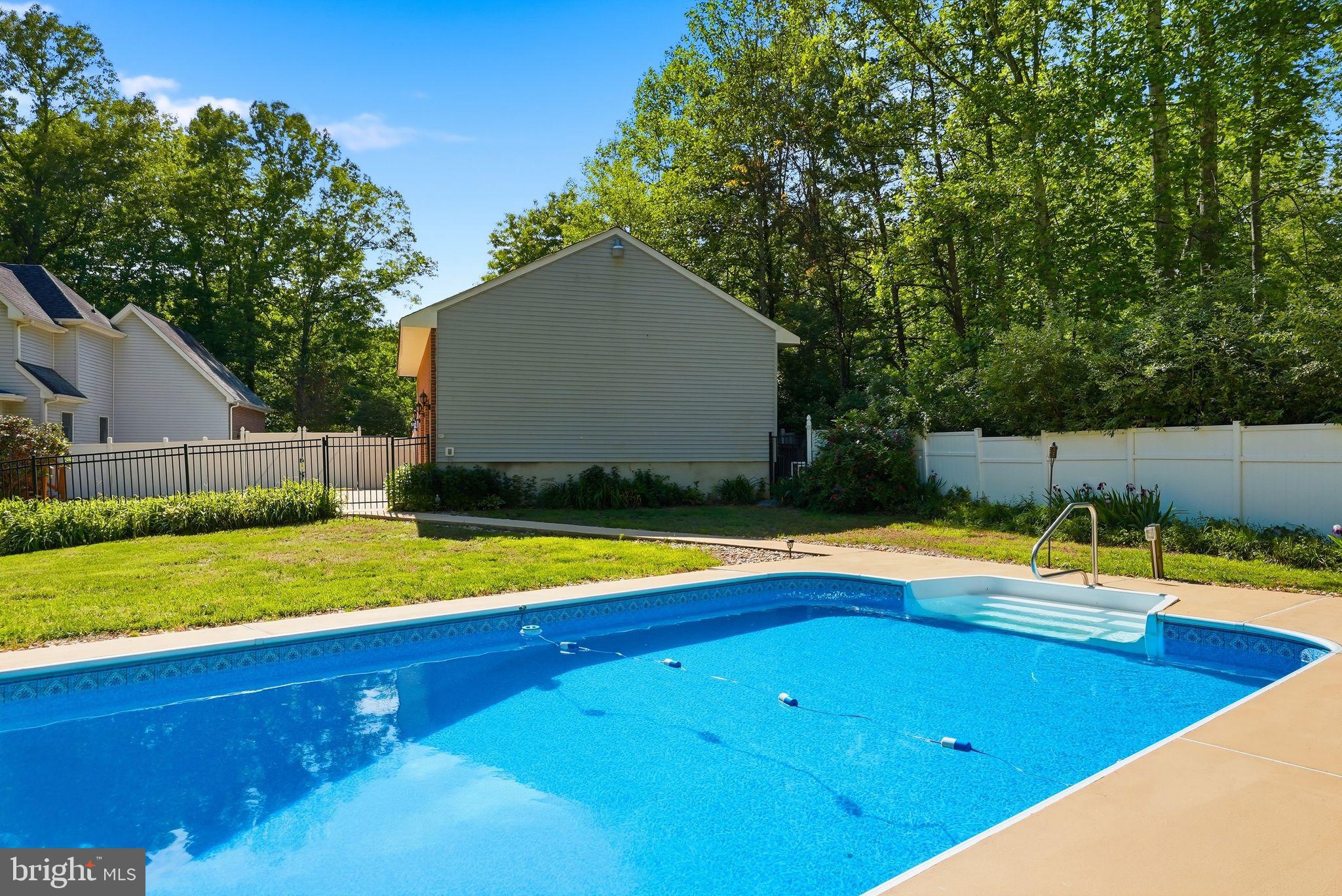 4145 RUNNING QUAIL TRAIL