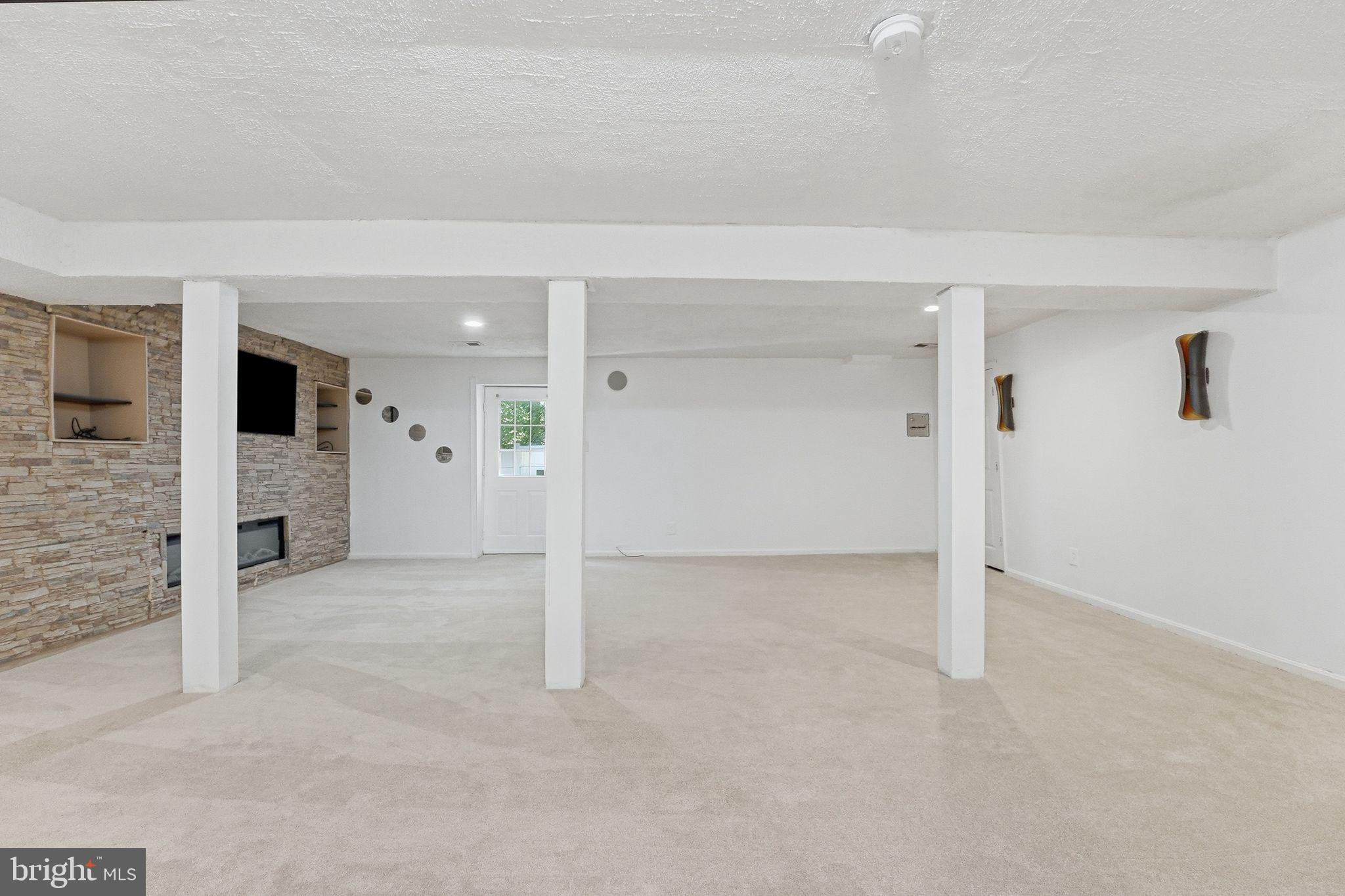 4145 RUNNING QUAIL TRAIL